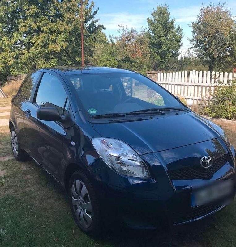 Gebraucht 2009 Toyota Yaris Limousine | 3.999 € (Guter Preis) - Bild 1/4