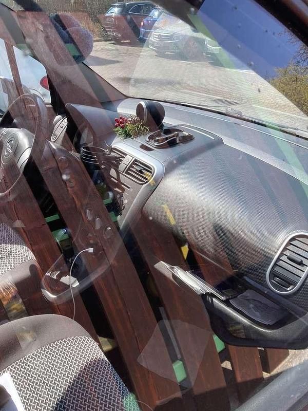 Gebraucht Opel Agila Edition 94 PS (69 kW) 2011 Kleinwagen