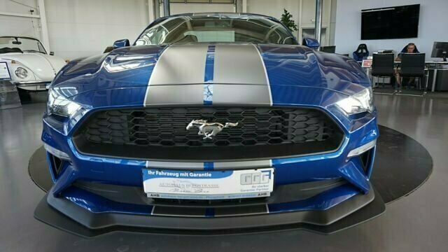 Gebraucht Ford Mustang 314 PS (230 kW) 2018 Blau metallic Coupé