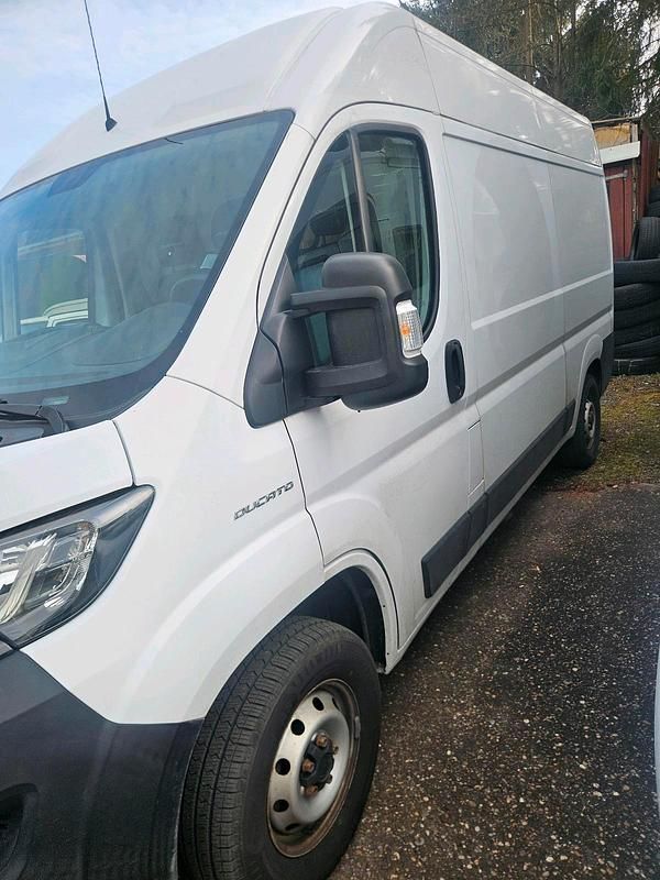 Gebraucht Fiat Ducato 140 PS (102 kW) 2021 Weiß Van