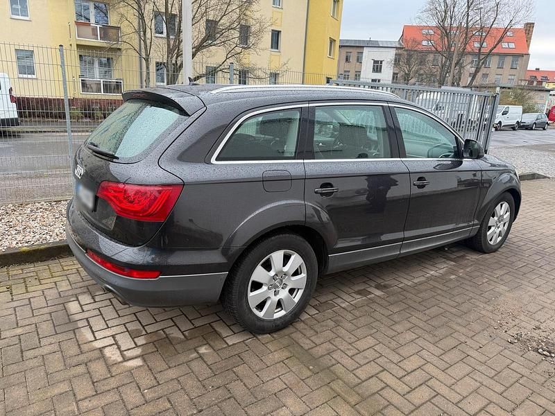 Gebraucht Audi Q7 233 PS (171 kW) 2009 Grau SUV