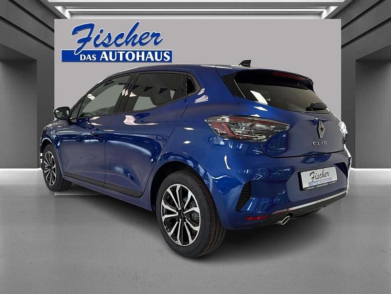 Nowe Renault Clio V Techno 91 KM (66 kW) 2025 Niebieski Sedan/Limuzyna