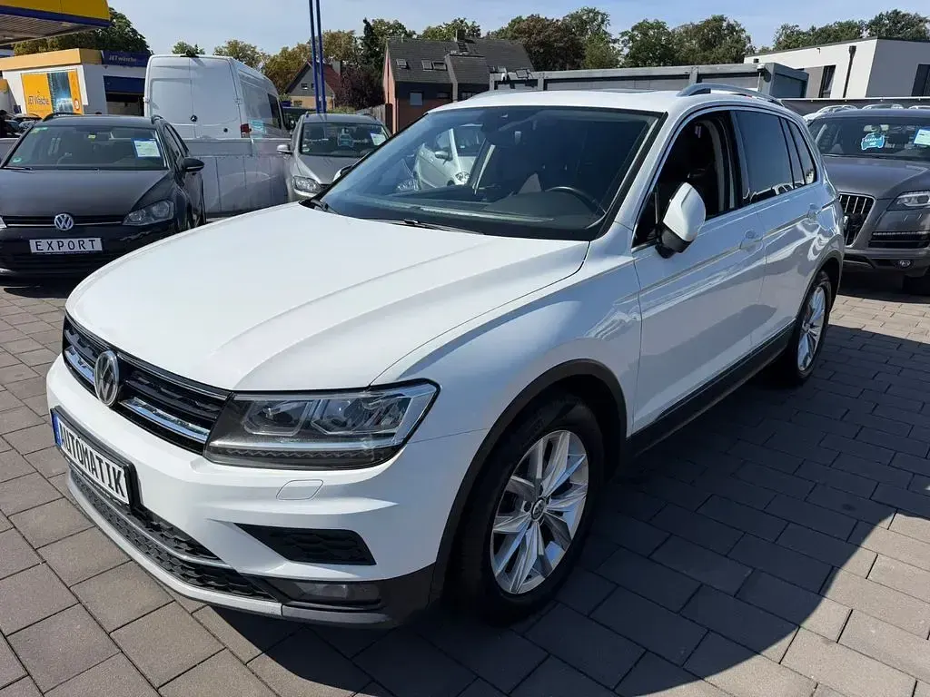 Gebraucht VW Tiguan Highline 150 PS (110 kW) 2020 Weiß SUV