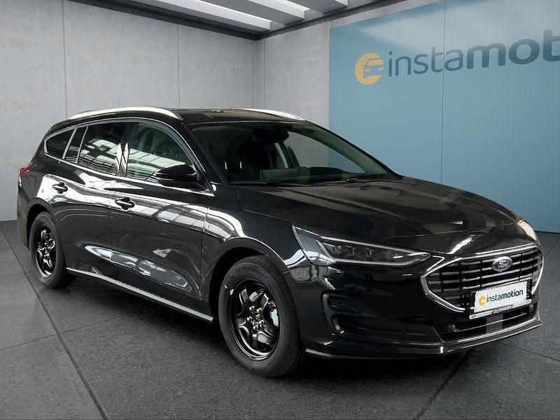 Nowe Ford Focus Titanium 155 KM (114 kW) 2025 Czarny Kombi