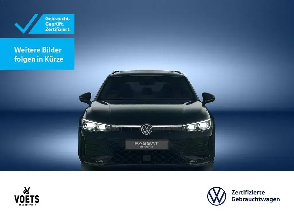 Gebraucht VW Passat R-line 177 PS (130 kW) 2025 Schwarz Kombi