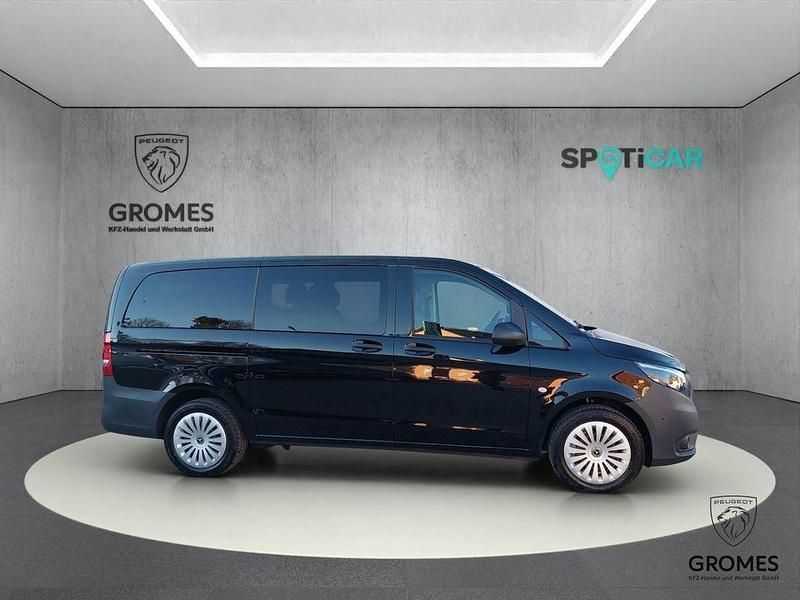 Gebraucht Mercedes Vito 163 PS (119 kW) 2024 Obsidianschwarz Van