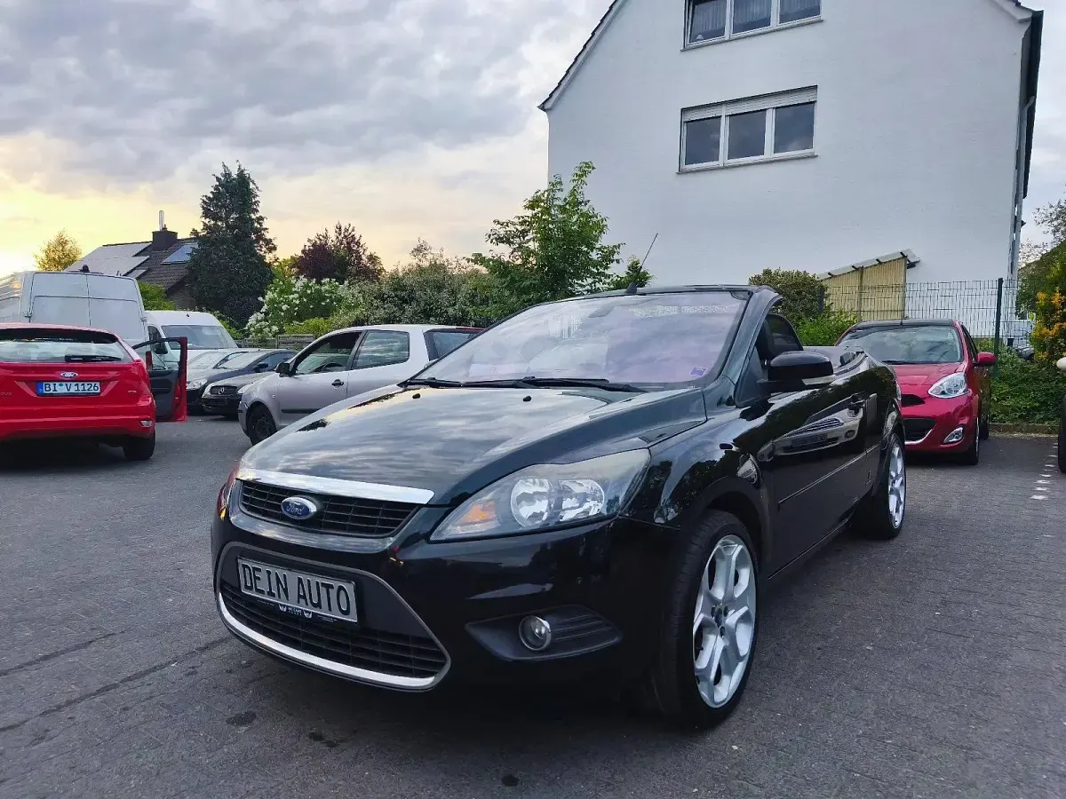 Gebraucht Ford Focus Cabriolet 145 PS (106 kW) 2010 Schwarz Cabrio