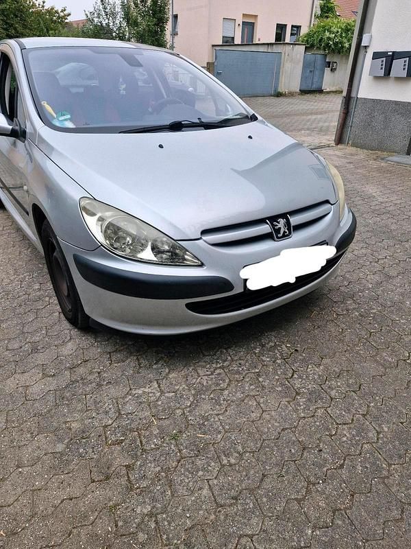 Silber Gebraucht 2003 Peugeot 307 Kleinwagen | 1.850 € (Fairer Preis) - Bild 1/4