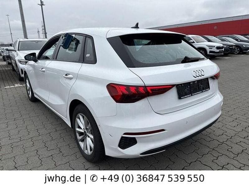 Gebraucht Audi A3 S-Line 150 PS (110 kW) 2022 Weiß Limousine
