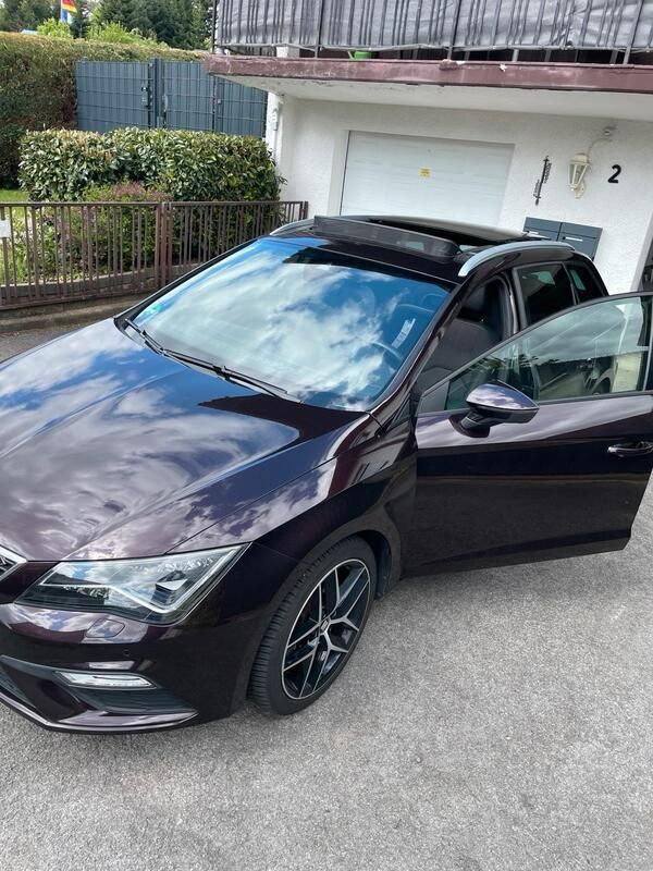 Violet Gebraucht 2018 Seat Leon ST FR Kombi | 18.500 € (Etwas zu teuer) - Bild 1/4