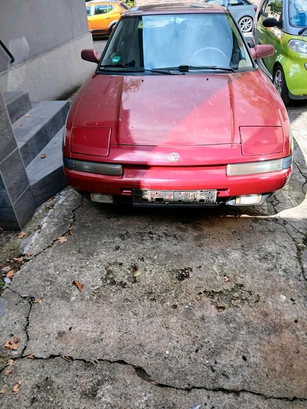 Rot Gebraucht 1999 Mazda 323F Coupé | 890 € - Bild 1/4