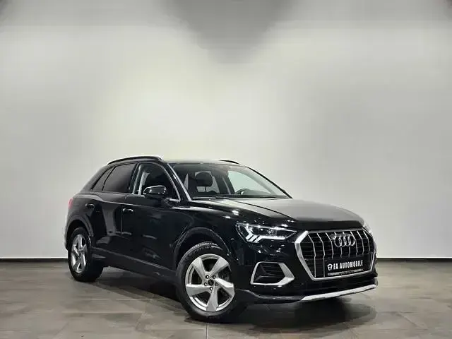 Gebraucht Audi Q3 Sport 150 PS (110 kW) 2024 Mythosschwarz metall (metallic) SUV