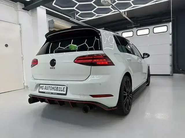 Gebraucht VW Golf VII GTI 290 PS (213 kW) 2019 Schwarz Limousine