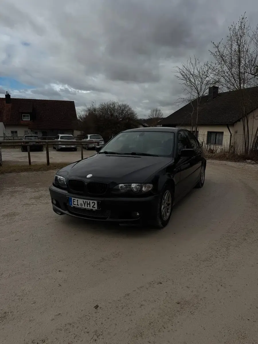 Gebraucht BMW 320 M Sport 170 PS (125 kW) 2005 Schwarz Limousine