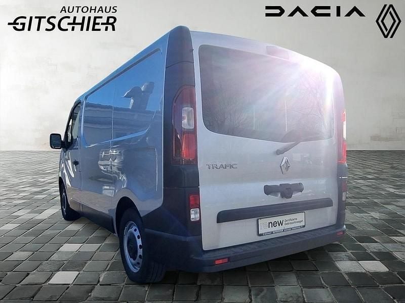 Gebraucht Renault Trafic Komfort 145 PS (106 kW) 2021 Platingrau Van / Kleinbus