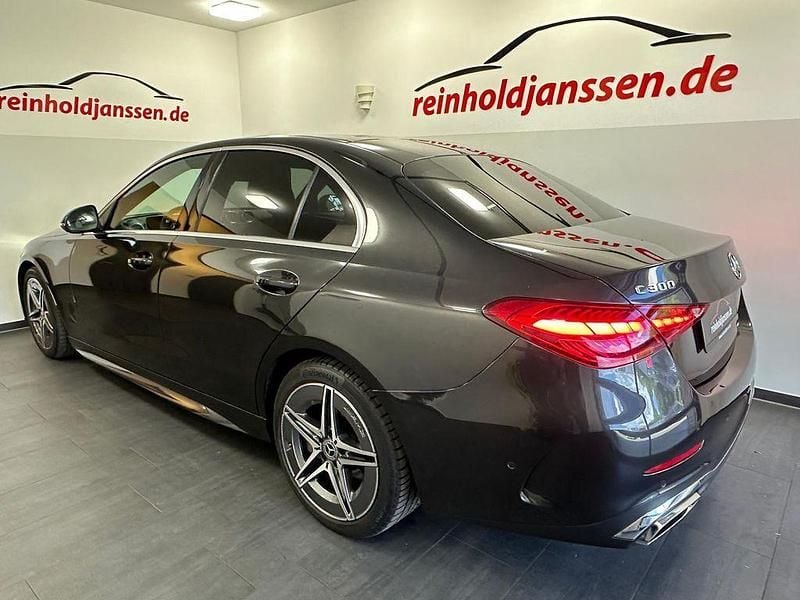 Gebraucht Mercedes C300 AMG 258 PS (189 kW) 2022 Grau Limousine
