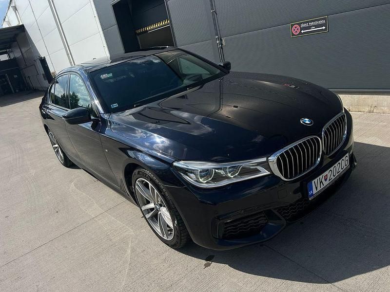 Schwarz Gebraucht 2017 BMW 730 M Sport Limousine | 24.450 € (Superpreis) - Bild 1/4