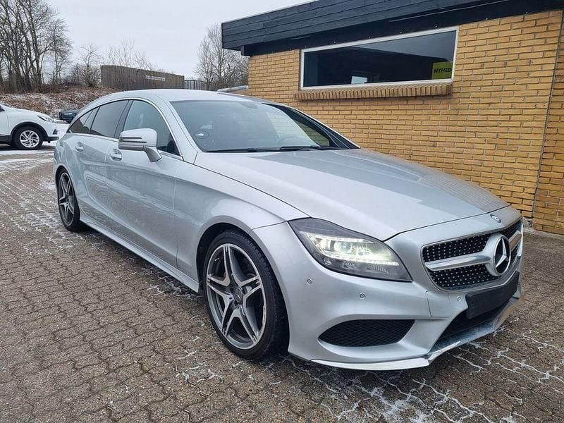 Silber Gebraucht 2015 Mercedes CLS350 AMG Limousine | 11.250 € (Superpreis) - Bild 1/4