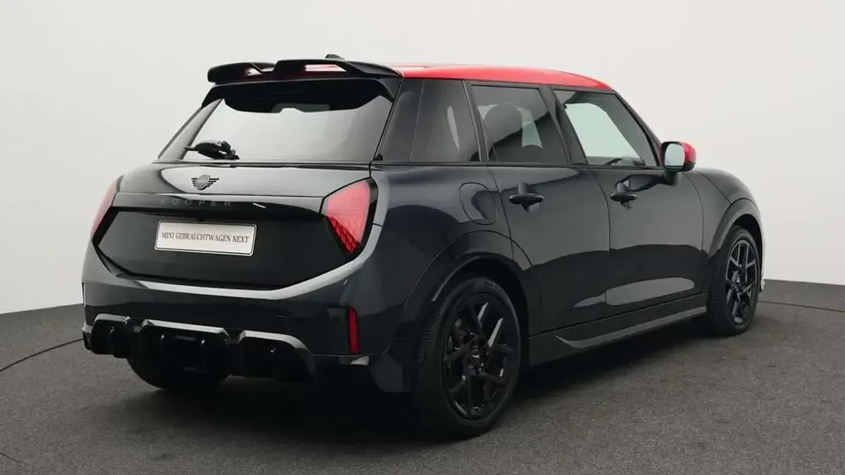 Gebraucht Mini John Cooper Works 156 PS (114 kW) 2025 Grau Kleinwagen