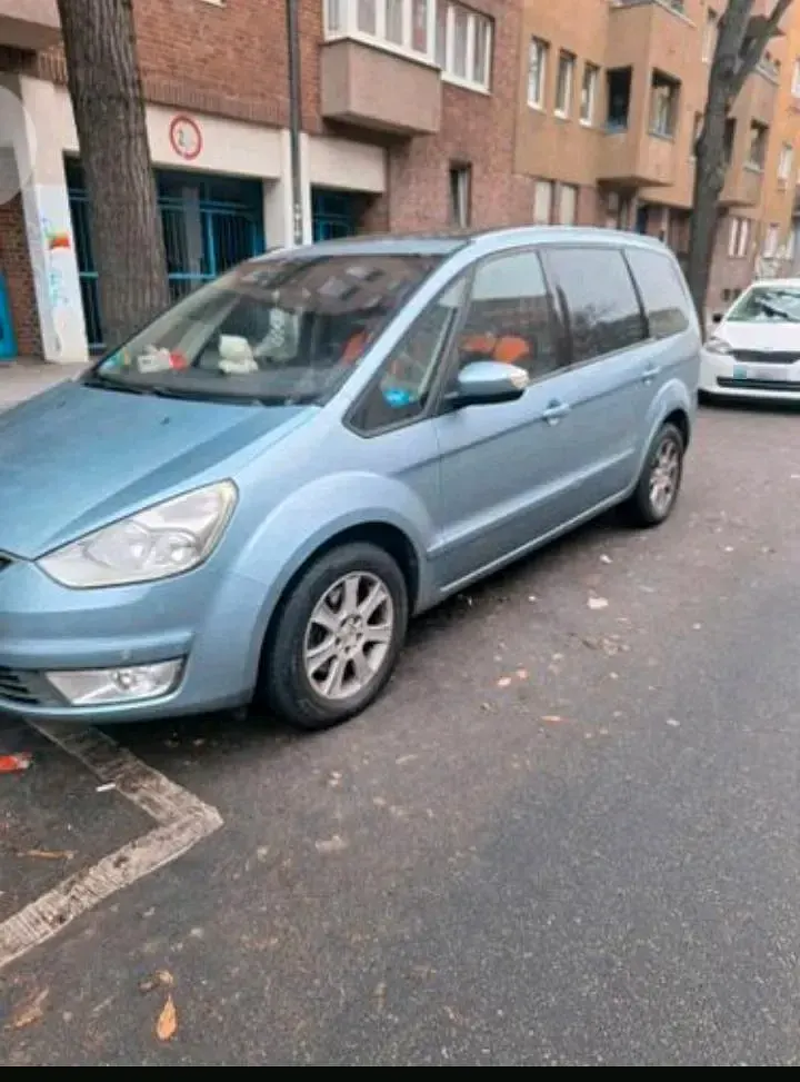Usata Ford Galaxy 140 CV (102 kW) 2007 Grigio Monovolume