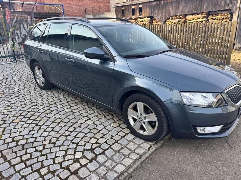 Gebraucht Skoda Octavia Active 110 PS (80 kW) 2017 Kombi