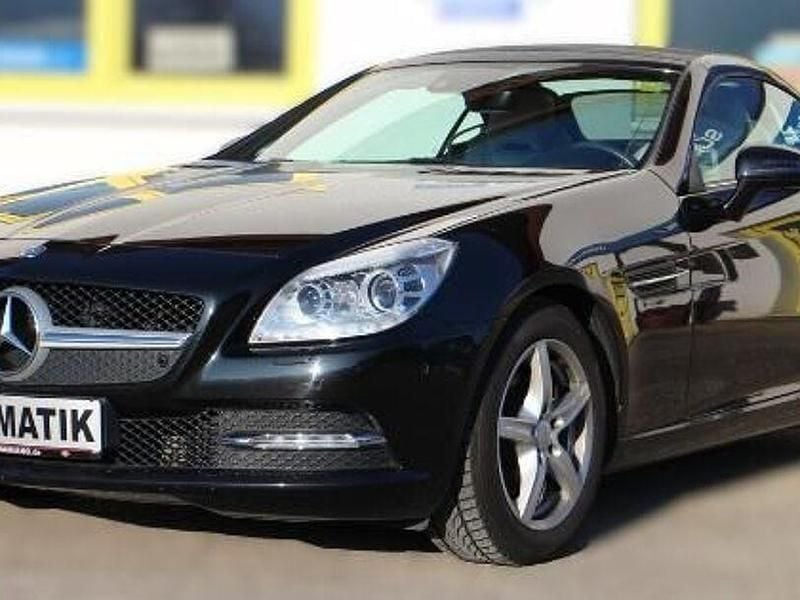 Gebraucht Mercedes SLK200 184 PS (135 kW) 2013 Schwarz Cabrio