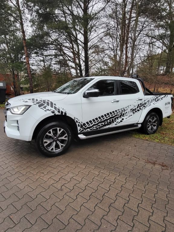 Gebraucht Isuzu D-Max 163 PS (119 kW) 2023 Weiß Pickup