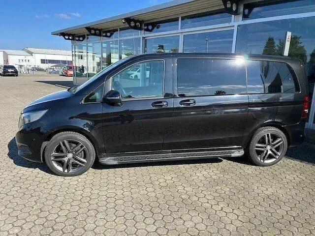 Gebraucht Mercedes V250 Edition 190 PS (139 kW) 2017 Schwarz Van / Kleinbus