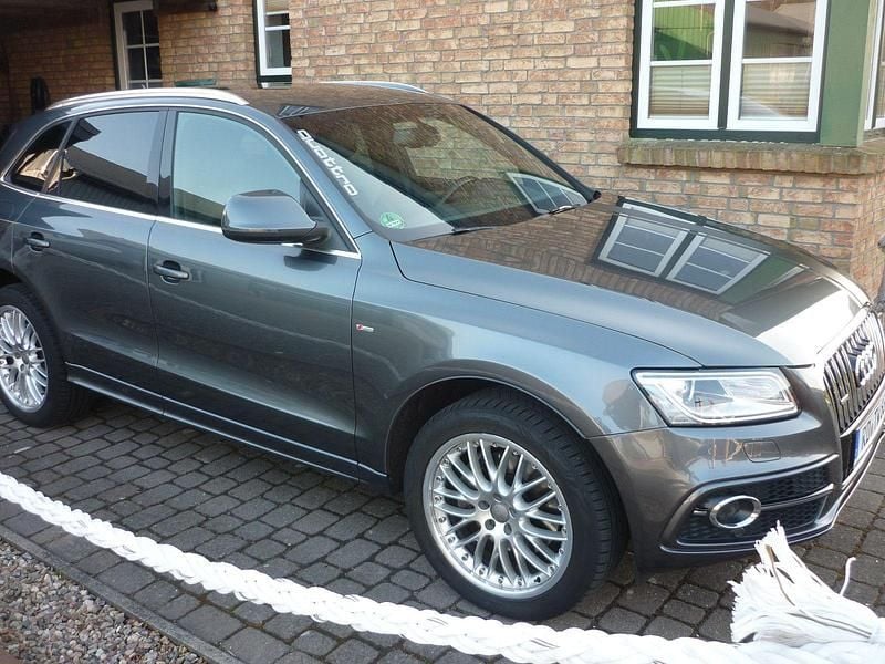Gebraucht Audi Q5 S-Line 245 PS (180 kW) 2013 Grau SUV