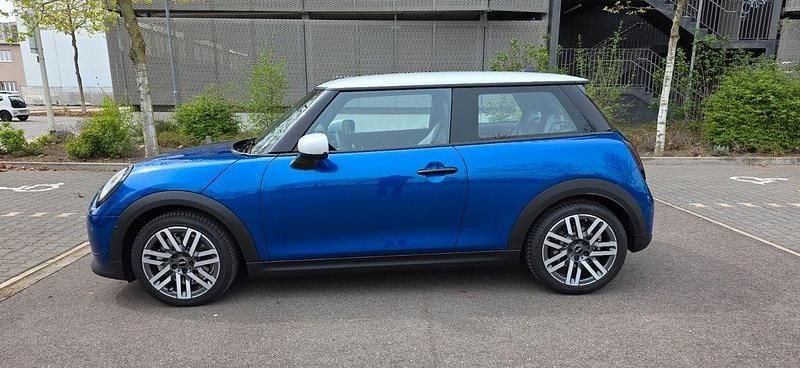 Occasion Mini Cooper 114 kW (156 ch) 2025 Bleue Citadine