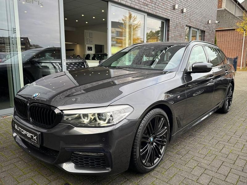 Grau Gebraucht 2018 BMW 530 M Sport Limousine | 28.900 € (Fairer Preis) - Bild 1/4