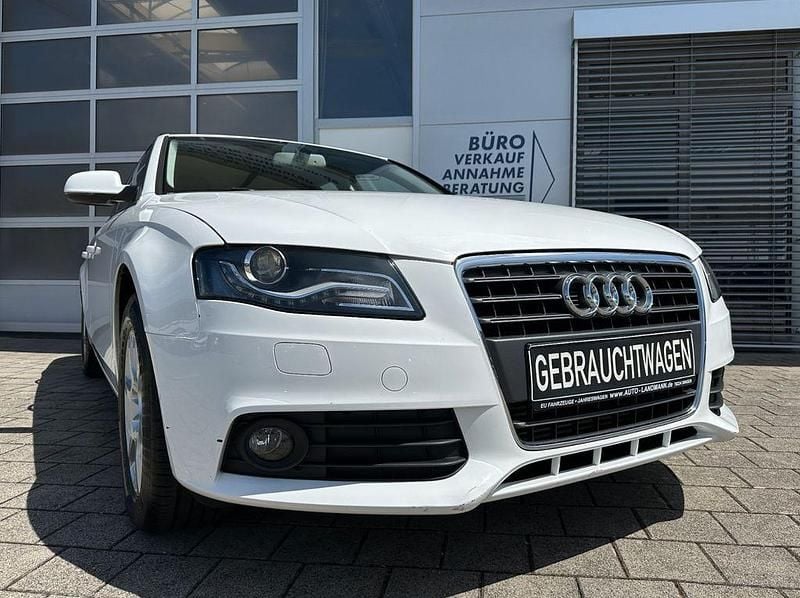 Weiß Gebraucht 2011 Audi A4 Sport Kombi | 6.490 € (Fairer Preis) - Bild 1/4