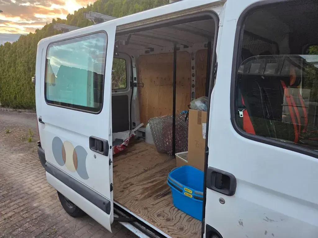 Gebraucht Renault Master 120 PS (88 kW) 2009 Weiß Van / Kleinbus