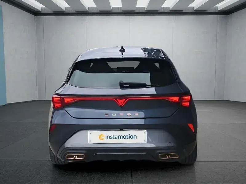 Usata Cupra Leon 272 CV (200 kW) 2025 Grigio Utilitaria