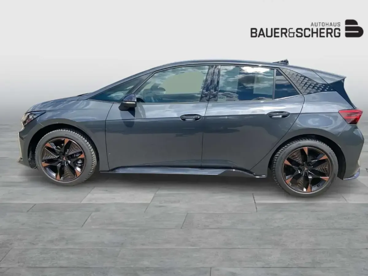Neu Cupra Born 139 kW (190 PS) 2026 Timanfaya grau Kleinwagen