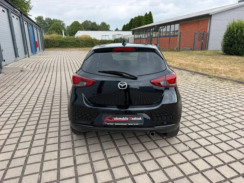 Gebraucht Mazda 2 Exclusive-Line 90 PS (66 kW) 2021 Schwarz Limousine