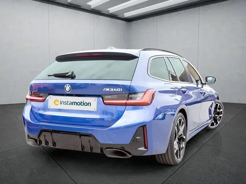 Gebraucht BMW 340 374 PS (275 kW) 2025 Blau Kombi