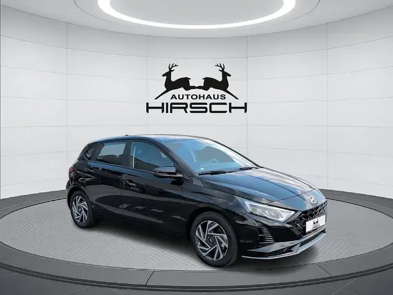 Gebraucht Hyundai i20 Trend 101 PS (74 kW) 2025 Schwarz Kleinwagen