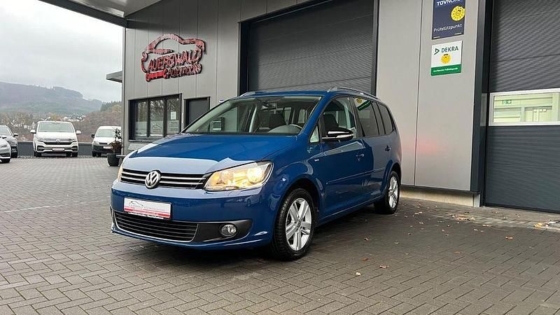 Gebraucht VW Touran Match 105 PS (77 kW) 2012 Blau Van / Kleinbus
