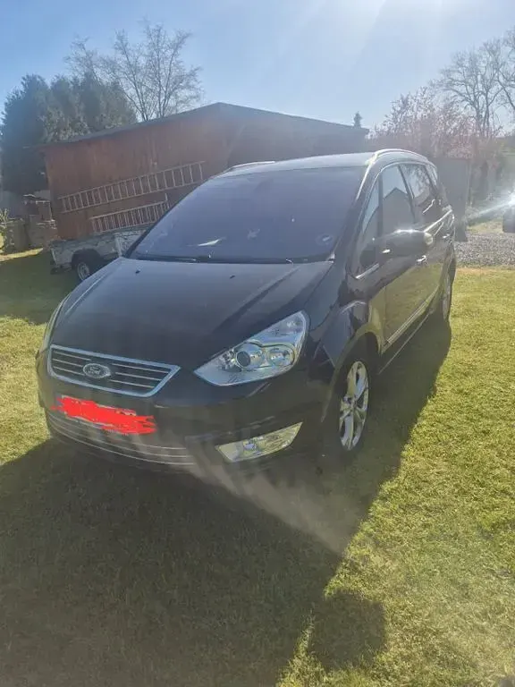Używany Ford Galaxy Titanium 163 KM (119 kW) 2012 Czarny Minivan