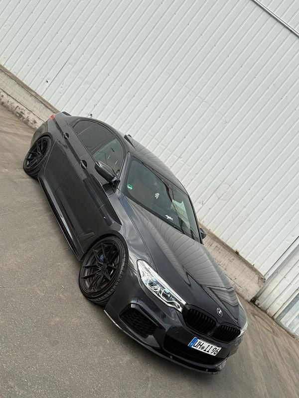 Gebraucht BMW M550 462 PS (339 kW) 2017 Schwarz Limousine