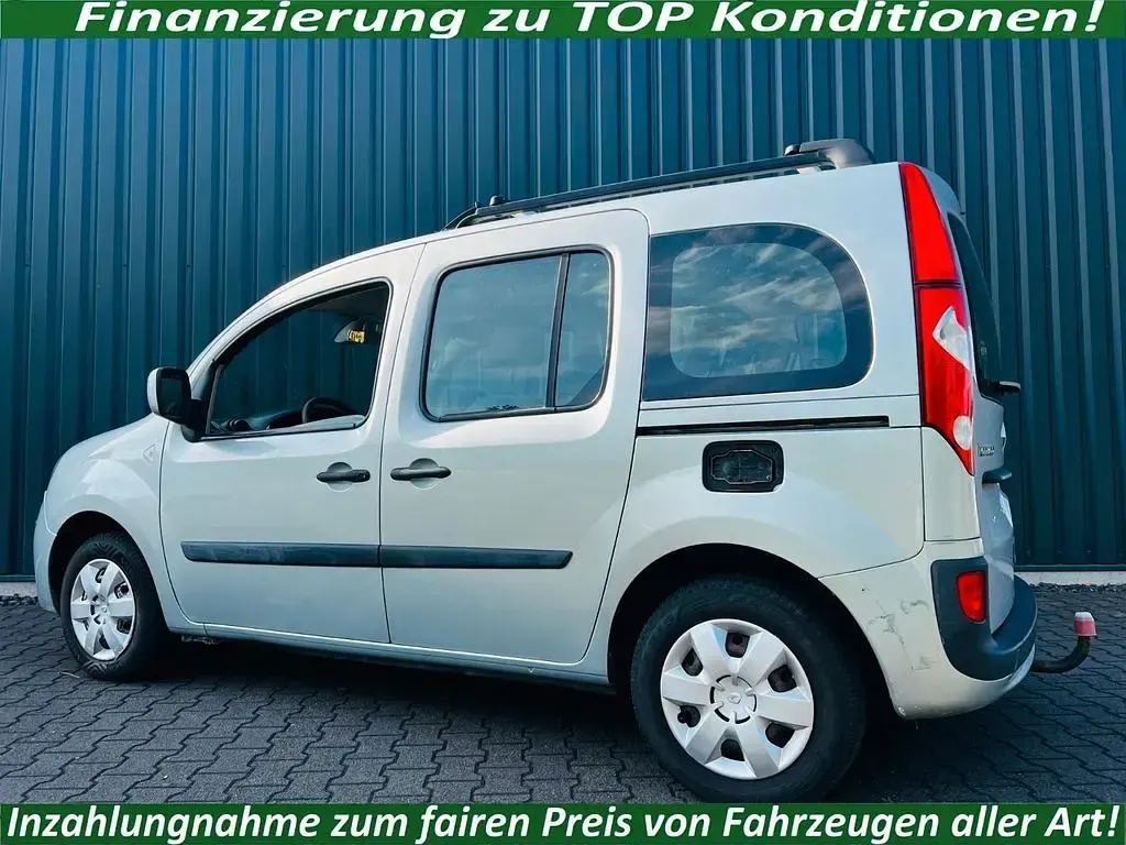 Gebraucht Renault Kangoo 106 PS (77 kW) 2008 Silber Van / Kleinbus