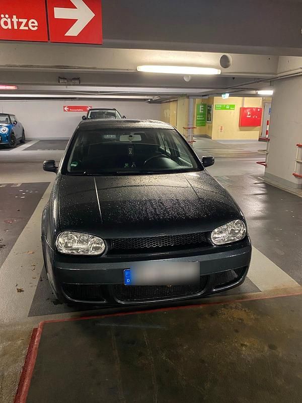 Gebraucht VW Golf IV 150 PS (110 kW) 2002 Grau Kleinwagen