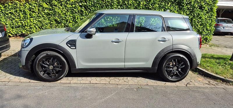 Gebraucht Mini One Countryman Pepper 102 PS (75 kW) 2019 Grau SUV