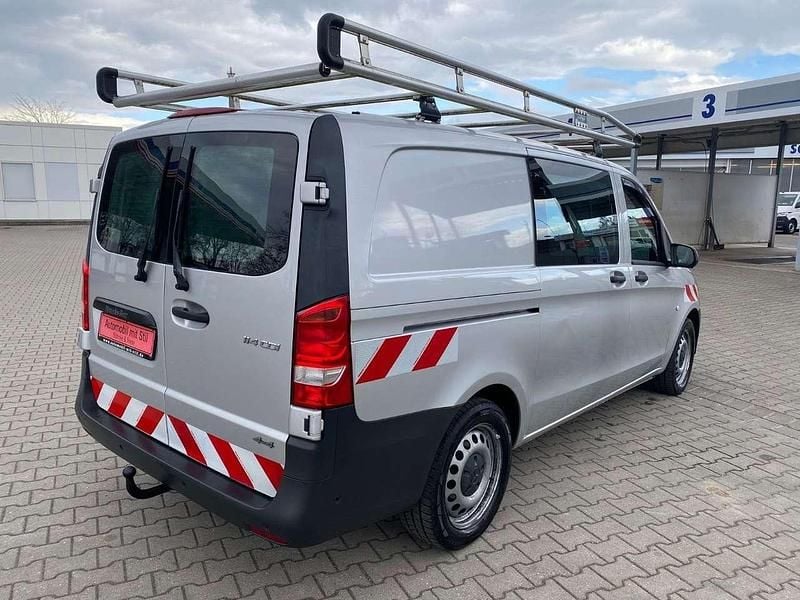 Gebraucht Mercedes Vito 136 PS (100 kW) 2016 Silber Van