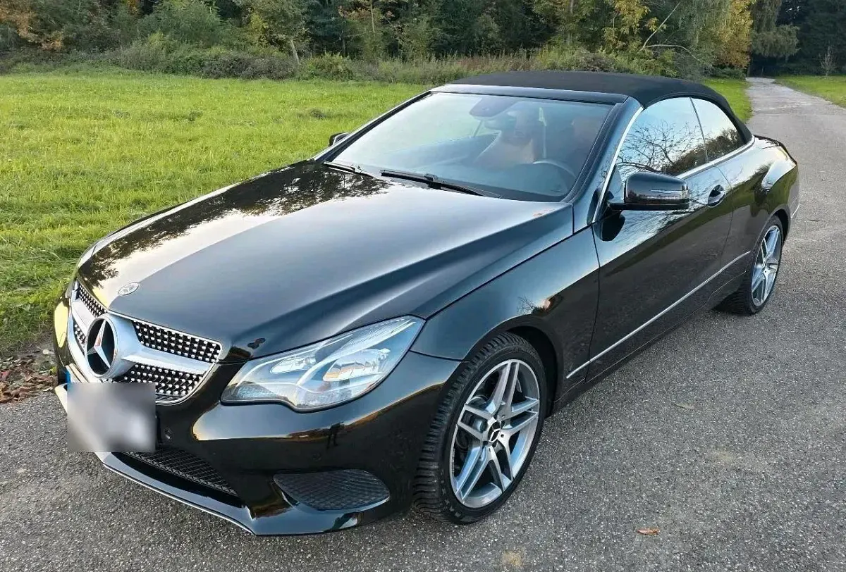 Gebraucht Mercedes E250 Avantgarde 204 PS (150 kW) 2014 Schwarz Cabrio