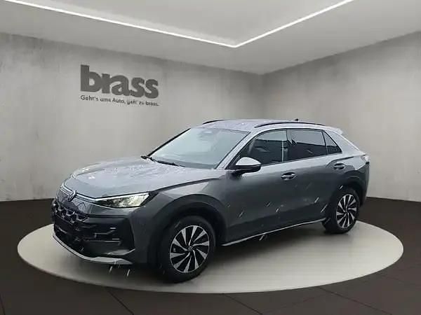 Neu VW T-Roc 116 PS (85 kW) 2026 Wolf grey metallic SUV