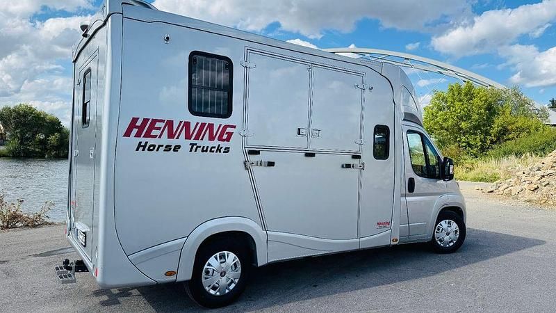 Gebraucht Fiat Ducato 160 PS (117 kW) 2023 Silber Van