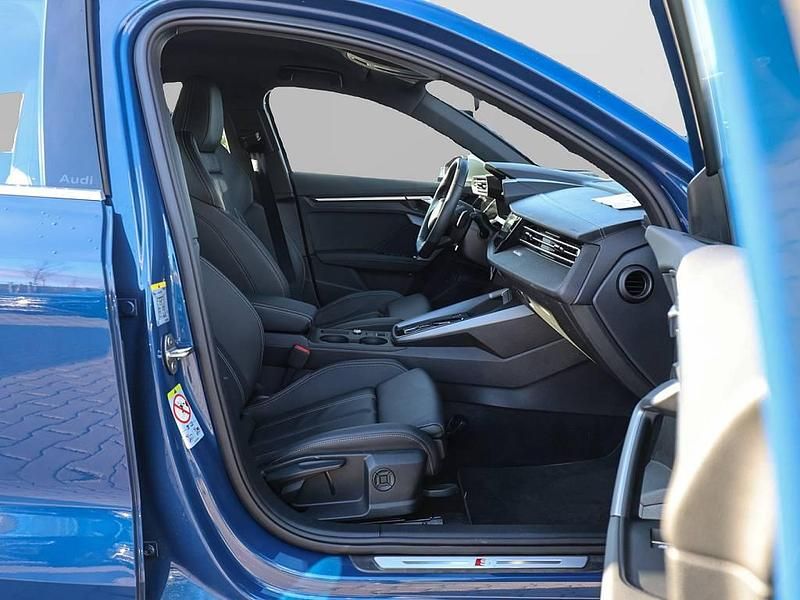 Gebraucht Audi S3 333 PS (244 kW) 2024 Blau Limousine
