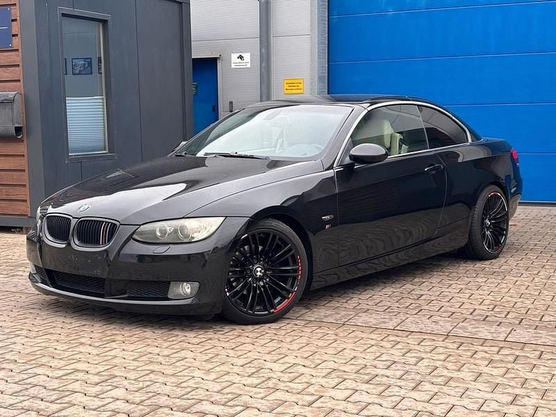 Schwarz Gebraucht 2008 BMW 320 Cabriolet Cabrio | 4.300 € (Guter Preis) - Bild 1/4